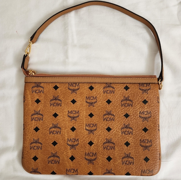 MCM Visetos Liz Shopper Tote Pouch Cognac - Picture 2 of 9